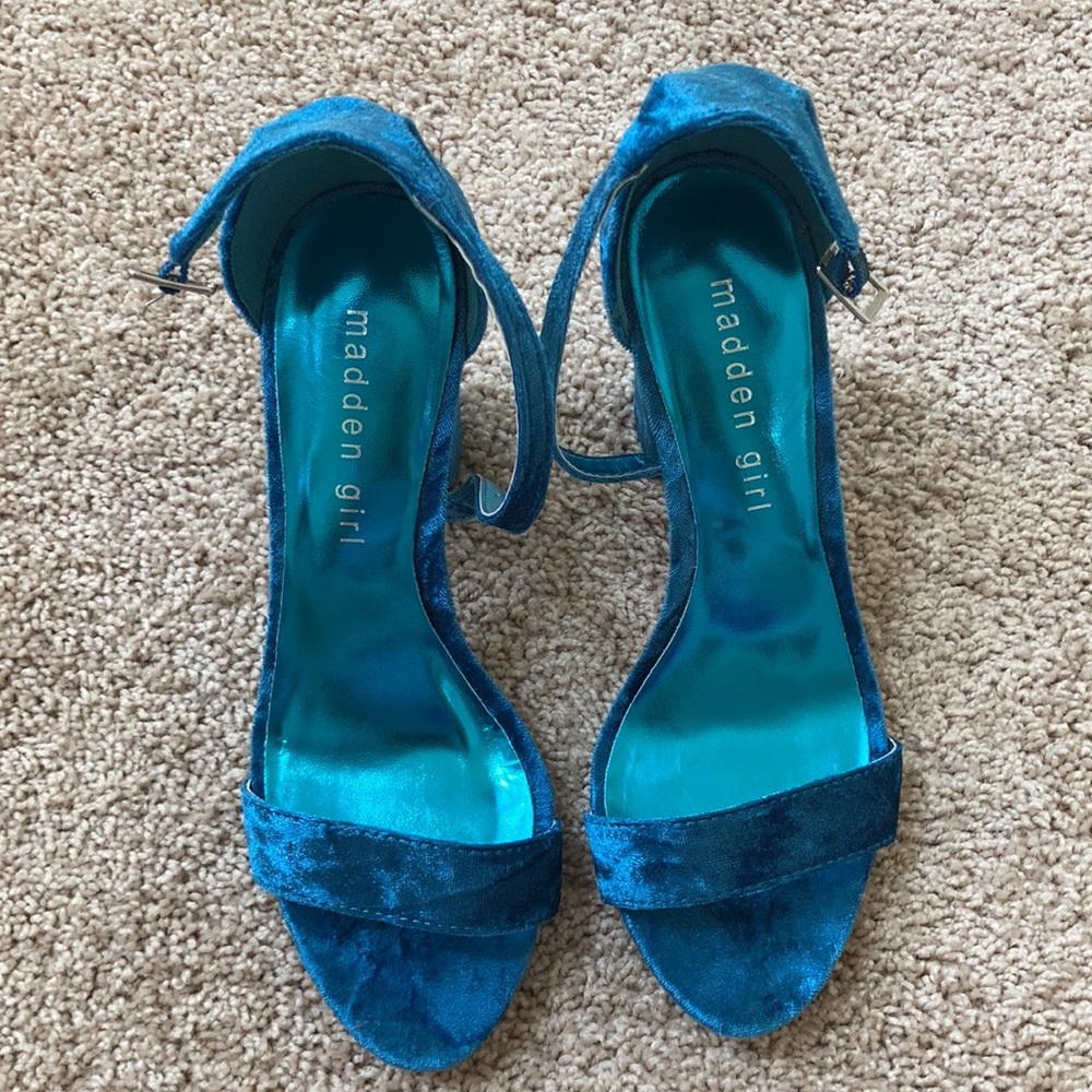 High Heels, Steve Madden Girl, Blue Velvet, Size 6